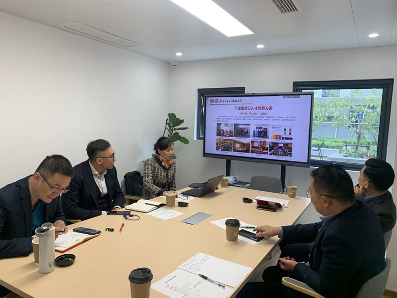 弘深学院赴东南大学与南京大学调研交流 携手蒙匡信息共探创新人才培养新路径